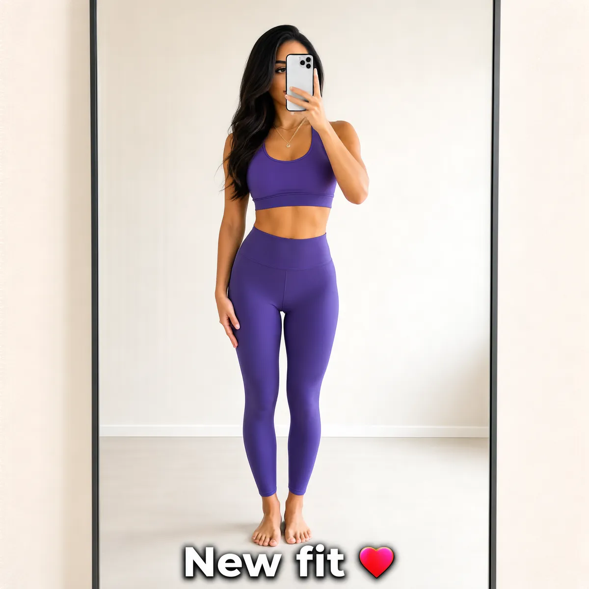 Trendy Yoga Fit Selfie