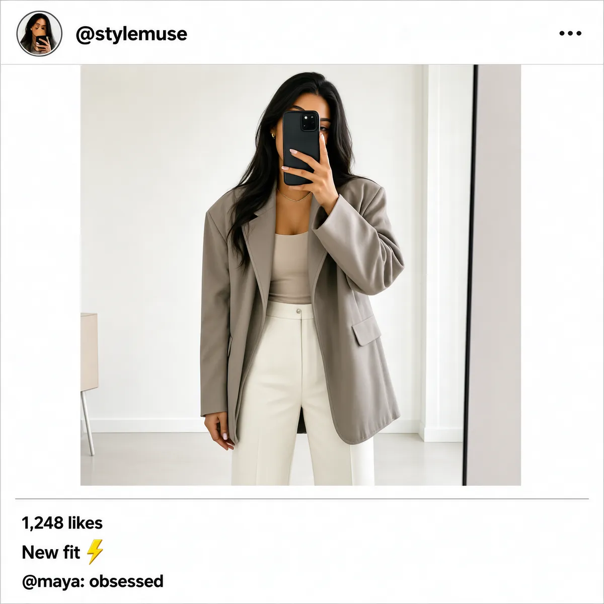 Trendy Fashion Mirror Selfie