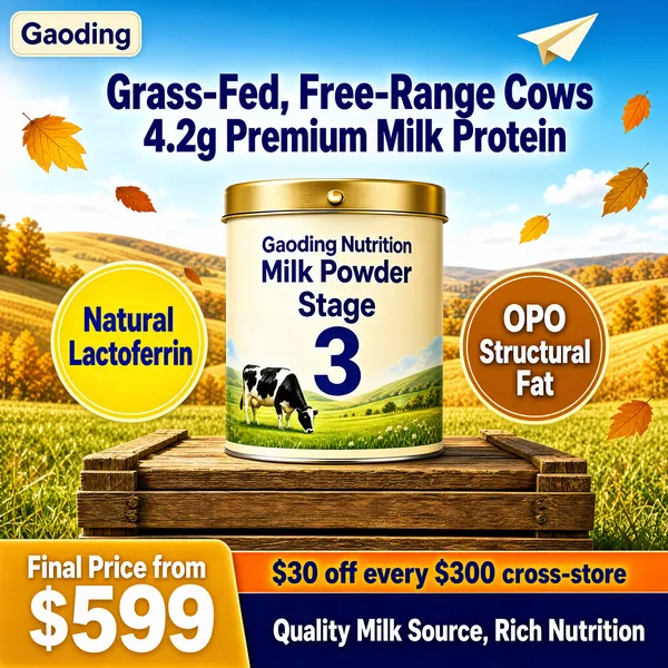 [Format]
Professional e-commerce product main image, square 1:1, autumn-pastoral milk powder scene with badges.

[Colors]
Golden autumn hills and blue sky background; cream tin with gold lid; blue display text; yellow circle badge; amber price block; dark blue bottom banner; No frame border.

[Layout]
Logo chip top-left; big blue headline top-center with subtitle; hero tin on a wooden crate center; yellow circle badge left of the tin, amber circle badge right; paper plane and falling leaves decorate the sky; bottom band: amber price block left, blue banner right with an orange strip above it.

[Subject]
A cream-colored milk powder tin with a gold flip lid, printed with a dairy cow on green pasture and a large stage numeral, standing on a rustic wooden crate in a sunny meadow.

[Headline]
Blue text "Grass-Fed, Free-Range Cows" with subtitle "4.2g Premium Milk Protein"; yellow badge "Natural Lactoferrin"; amber badge "OPO Structural Fat"; tin reads "Gaoding Nutrition Milk Powder, Stage 3"; bottom amber "Final Price from $599"; orange strip "$30 off every $300 cross-store"; blue banner "Quality Milk Source, Rich Nutrition".

[Badges]
Yellow and amber circular claim badges, logo chip, orange strip.

[Mood]
Wholesome autumn-farm purity and premium infant nutrition.